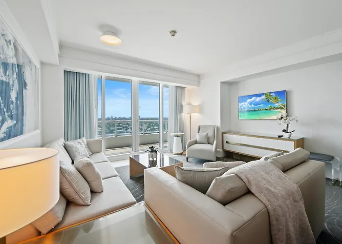 Beachfront Ritz-Carlton Luxury 1Br Residence