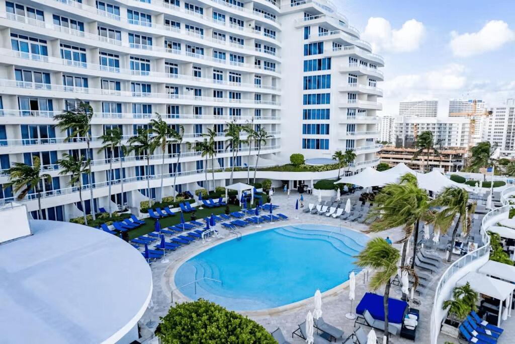 Apartment Beachfront Ritz-carlton Luxury 1br Fort Lauderdale